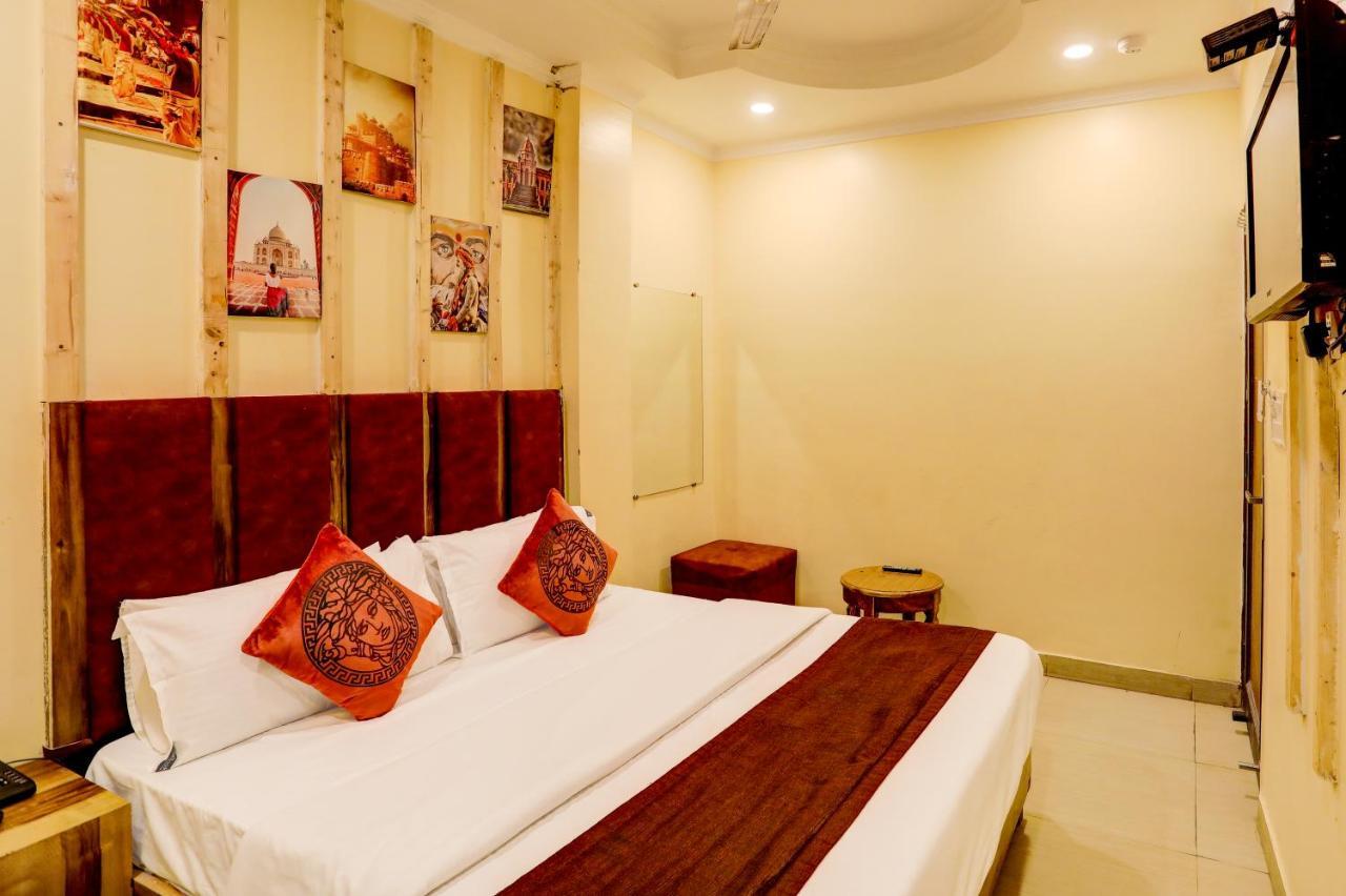Hotel Nityaa Suites New Delhi Exterior photo