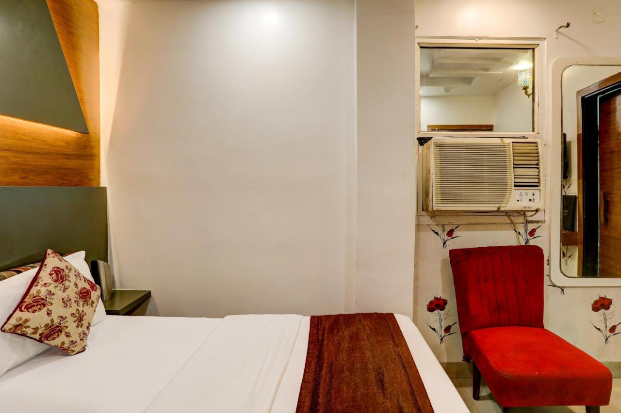 Hotel Nityaa Suites New Delhi Exterior photo