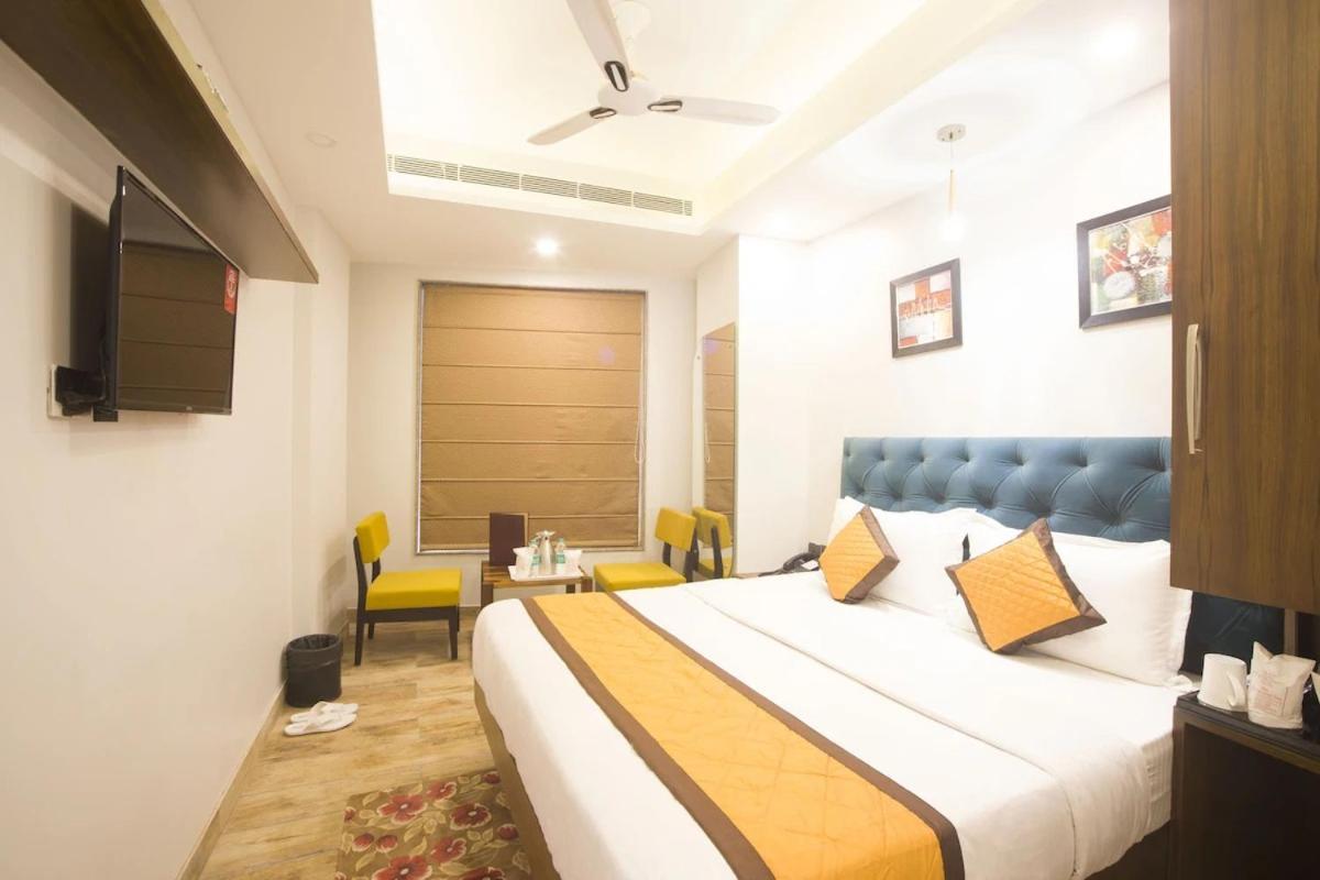 Hotel Nityaa Suites New Delhi Exterior photo